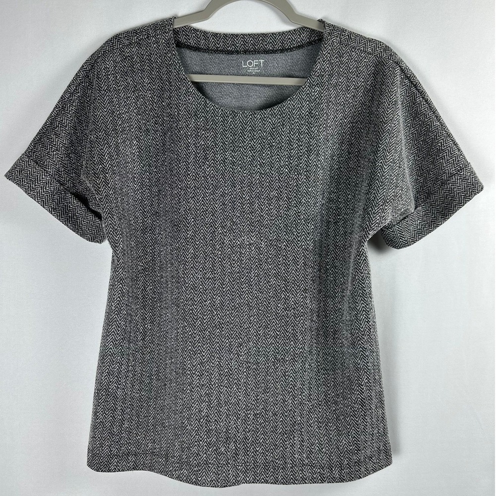 LOFT Outlet Top Womens M Gray Herringbone Short Sleeve Career Casual Minimalist